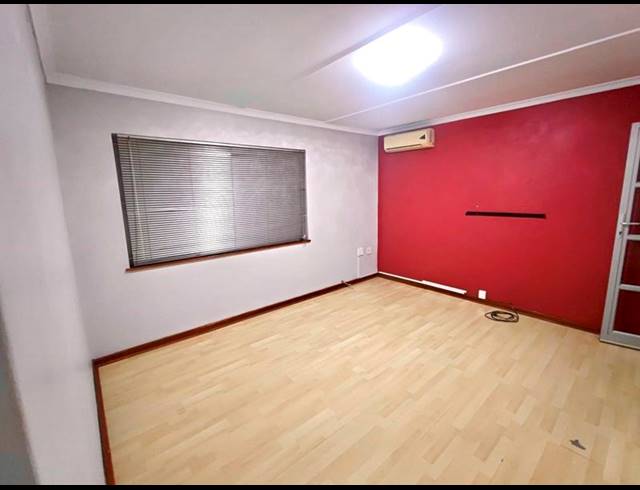 3 BEDROOM APARTMENT FOR SALE IN RESERVOIR HILLS